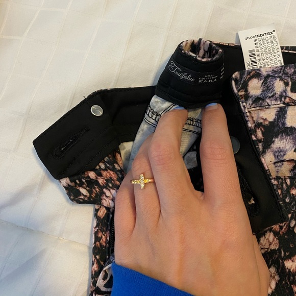 Zara  Snakeskin Skinny Pants- BNWT - Picture 5 of 5